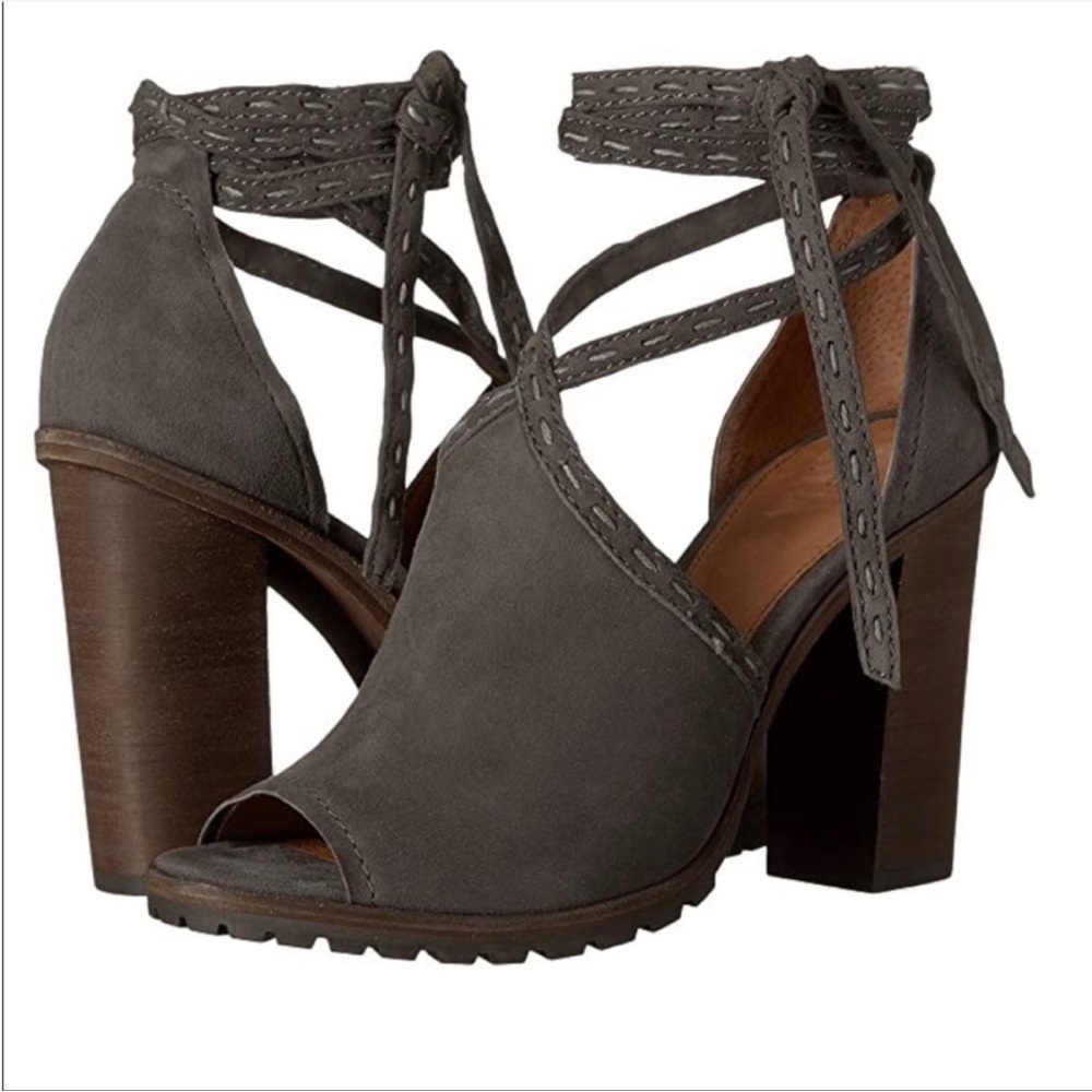 Frye Suzie Pickstitch Lug Heel Grigio Gray Suede Size 7
